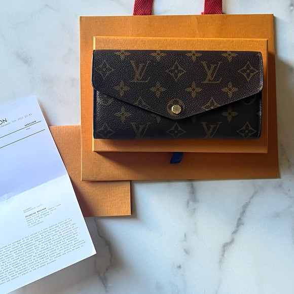 AUTHENTIC LIKE NEW Louis Vuitton Monogram Poppy Sarah Wallet - Picture 1 of 14